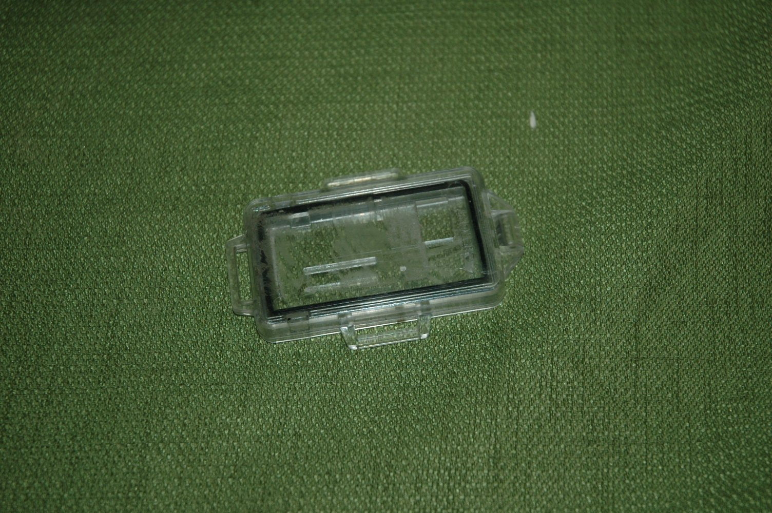 Used Polymar ISA Hanger for Panasonic UD-802 dosimeters. Clear, Single Window, No clip