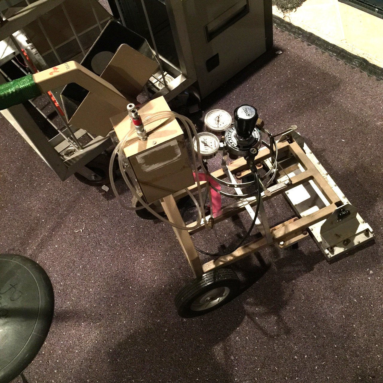 Ludlum Model 239-1F Floor monitor cart with Ludlum Model 43-37 Detector