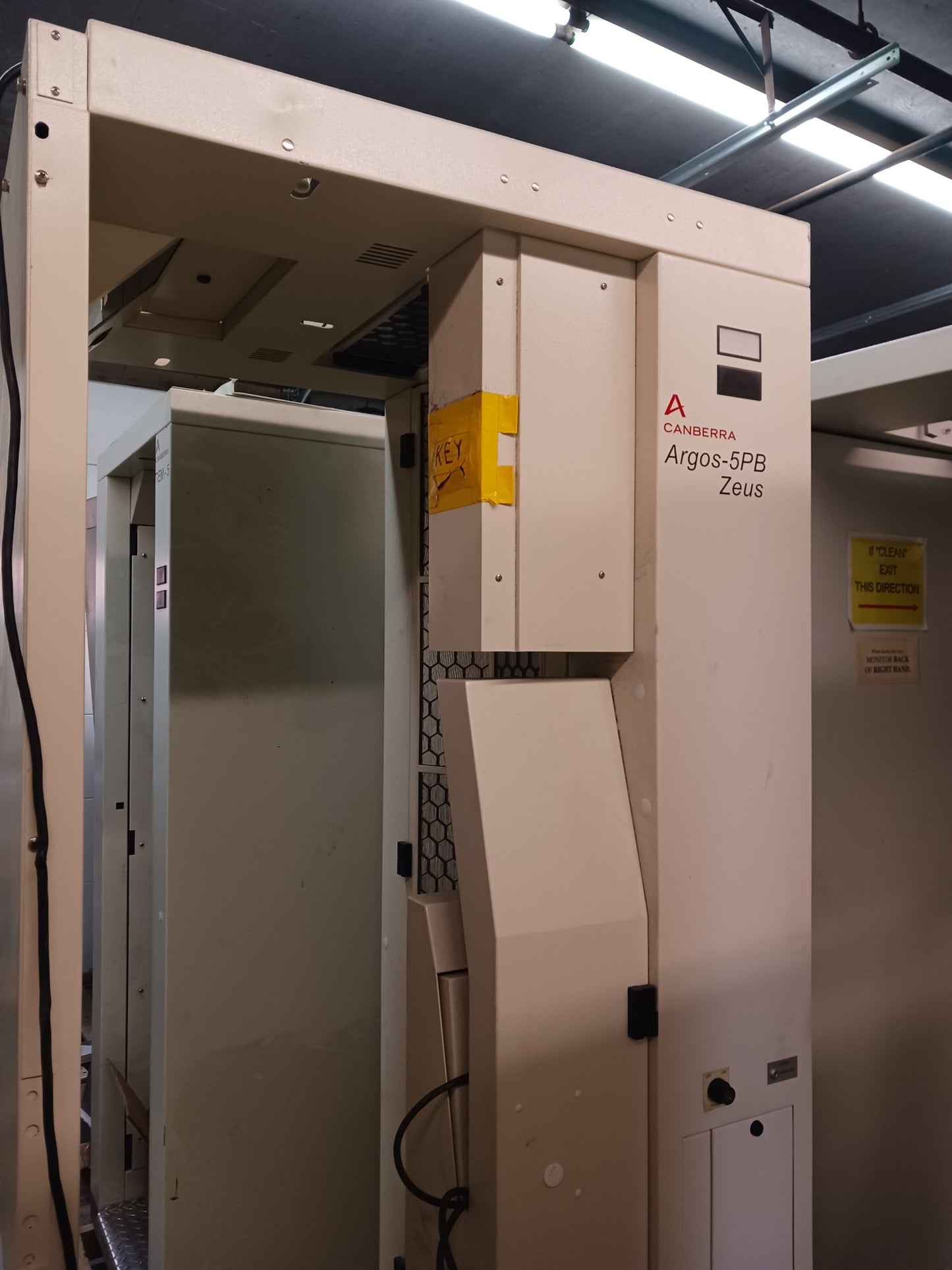 Canberra Argos 5PB Zeus Whole Body Contamination Monitor for Beta Detection - No gas required!