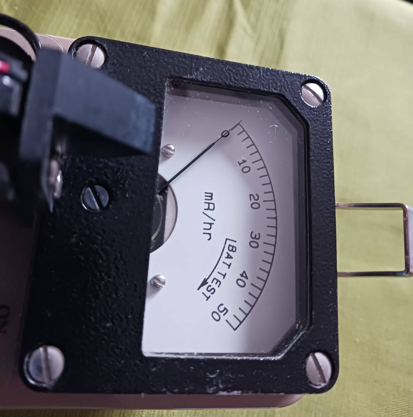 Ludlum Model 17-2 Ion chamber