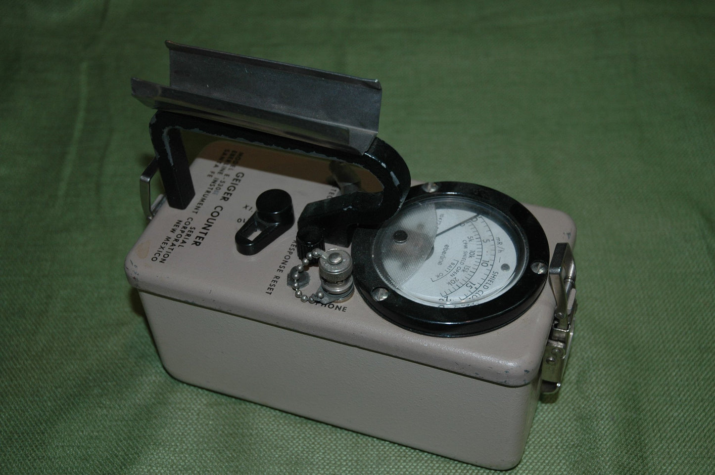 Eberline E-530 GM Survey Meter