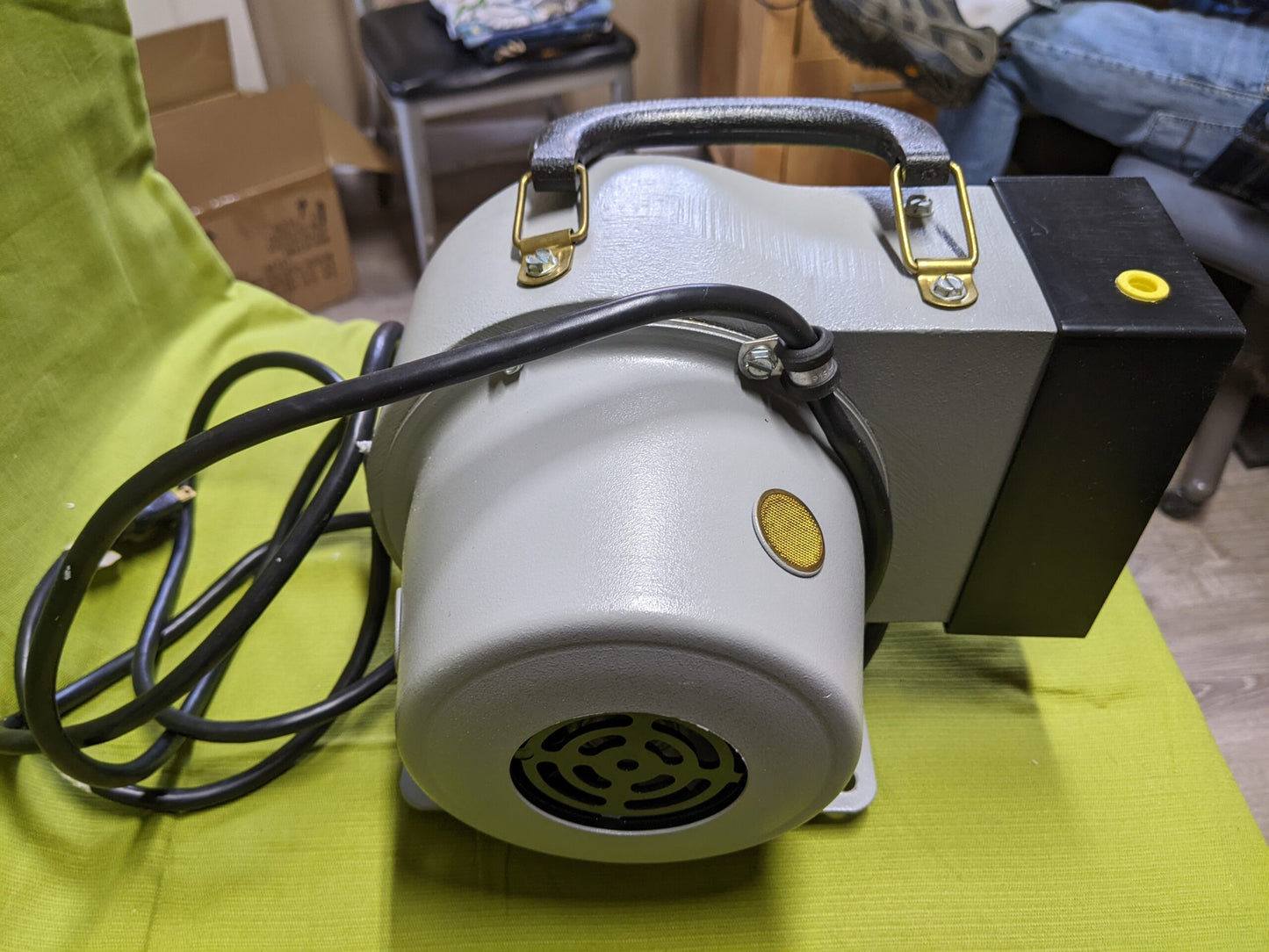 F&J HIGH VOLUME AIR SAMPLER MODEL HV-1