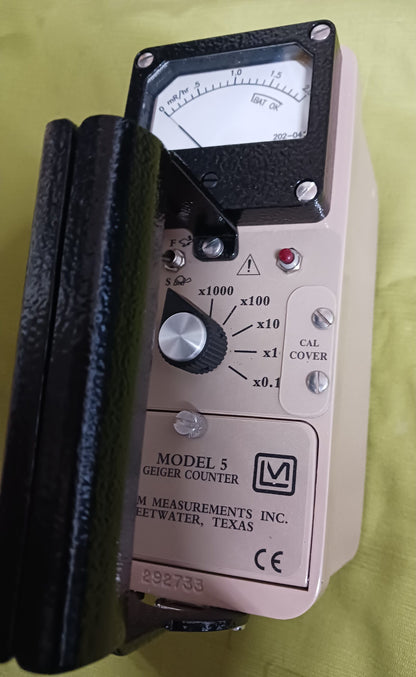 Ludlum Model 5 Geiger Counter - Like New