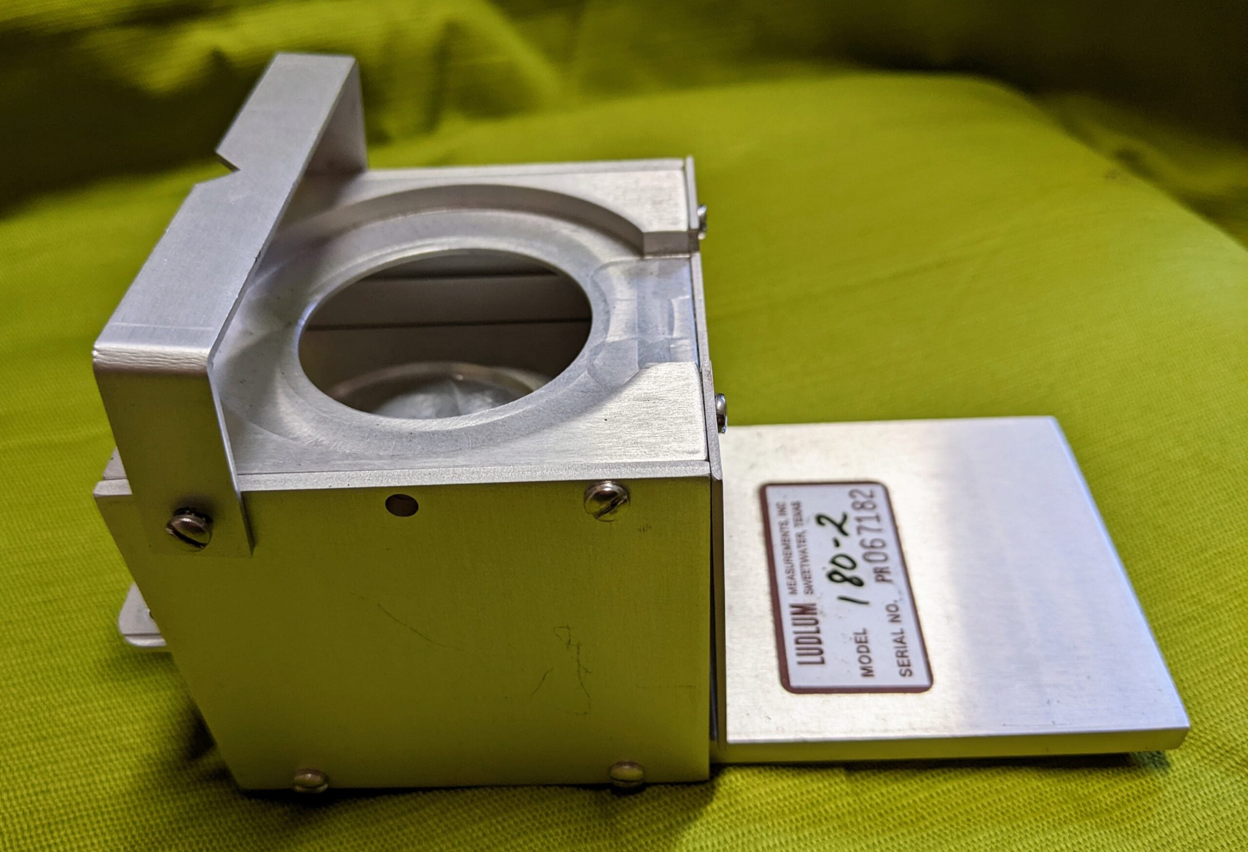 Model 180-2 Sample Holder for Model 44-9